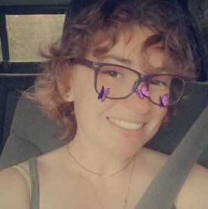 Meet your Posher, Leneva